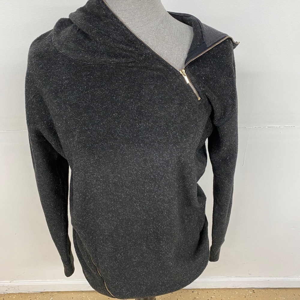 New balance sweatshirt
